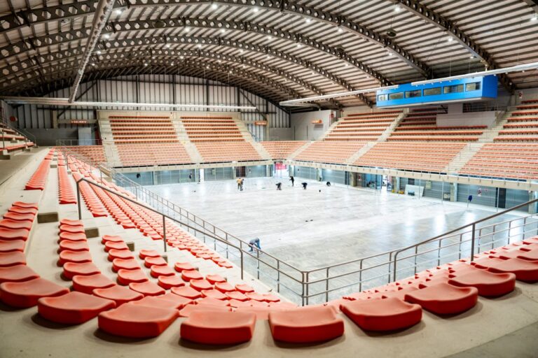 «Estamos a un paso de terminar con la obra civil del microestadio», afirmó Castillo